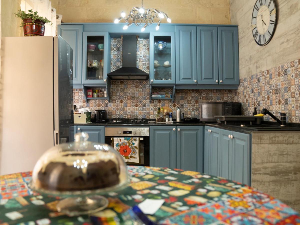 The Knight - Heritage & Art Home At Birgu Square ภายนอก รูปภาพ