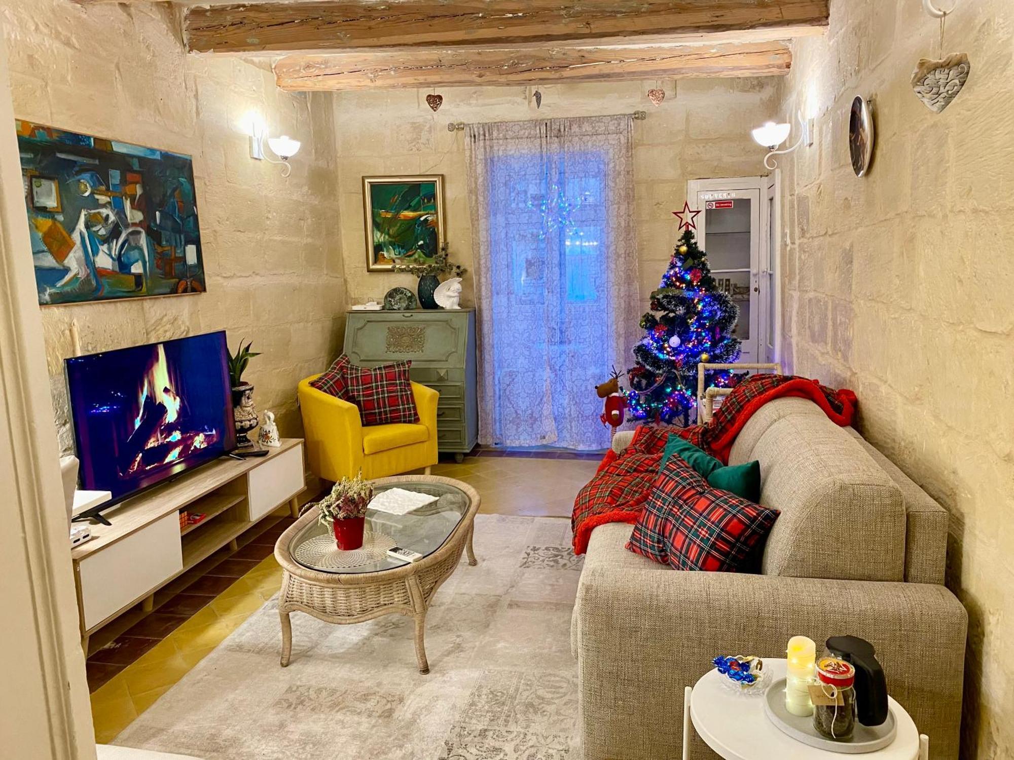 The Knight - Heritage & Art Home At Birgu Square ภายนอก รูปภาพ