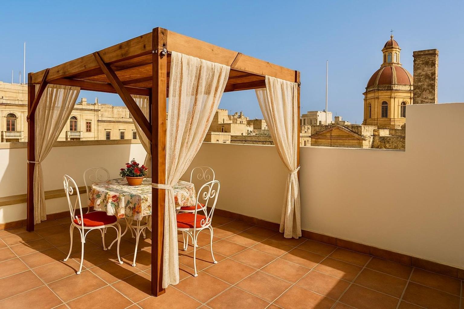 The Knight - Heritage & Art Home At Birgu Square ภายนอก รูปภาพ